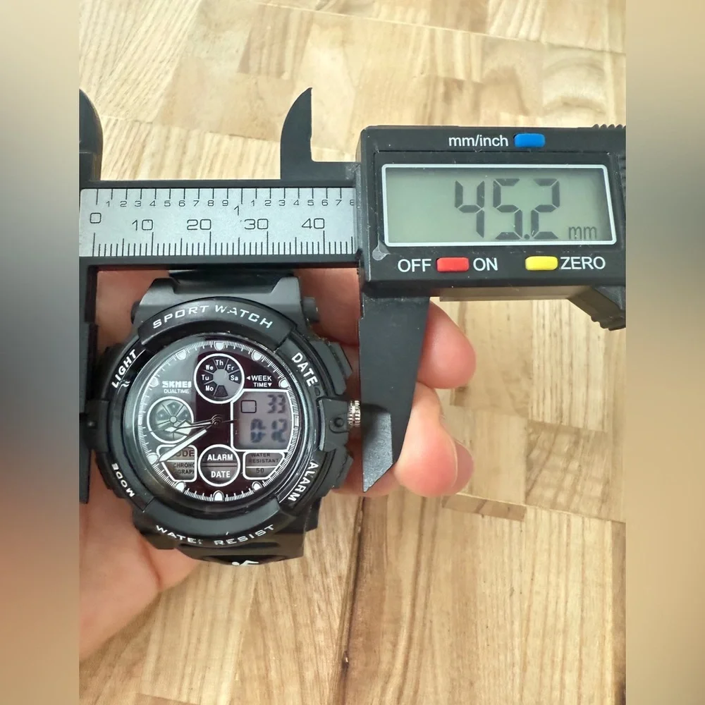 Skmei mens digital black sport dual time watch NEW BATTERY